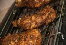 W jakiej temperaturze grillować karkówkę na grillu gazowym?