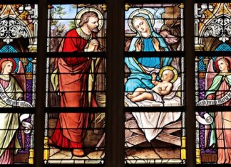 Czy może być kratka wentylacyjna w suficie?