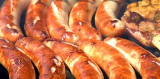 Po co drugi ruszt w grillu?