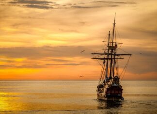 Ile kotwic ma statek?