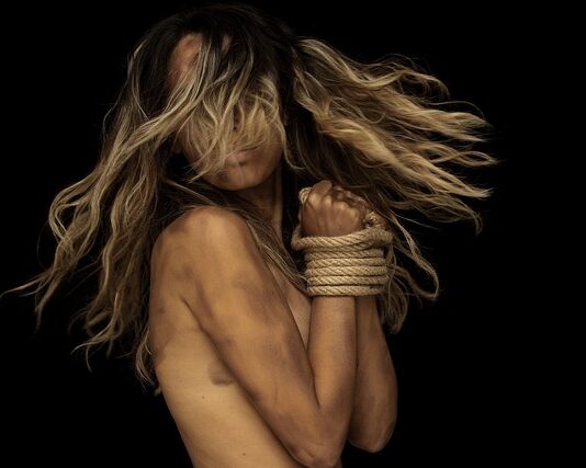 Jak się nazywa lina na jachcie?